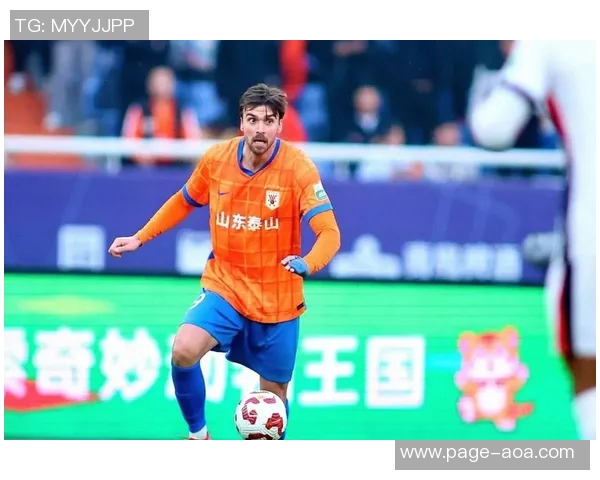 瓦科双响再创佳绩赛季27球追平法比奥展现超强实力